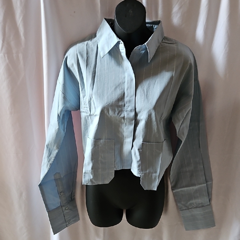 PrettyLittleThing Light Blue Striped Crop Top